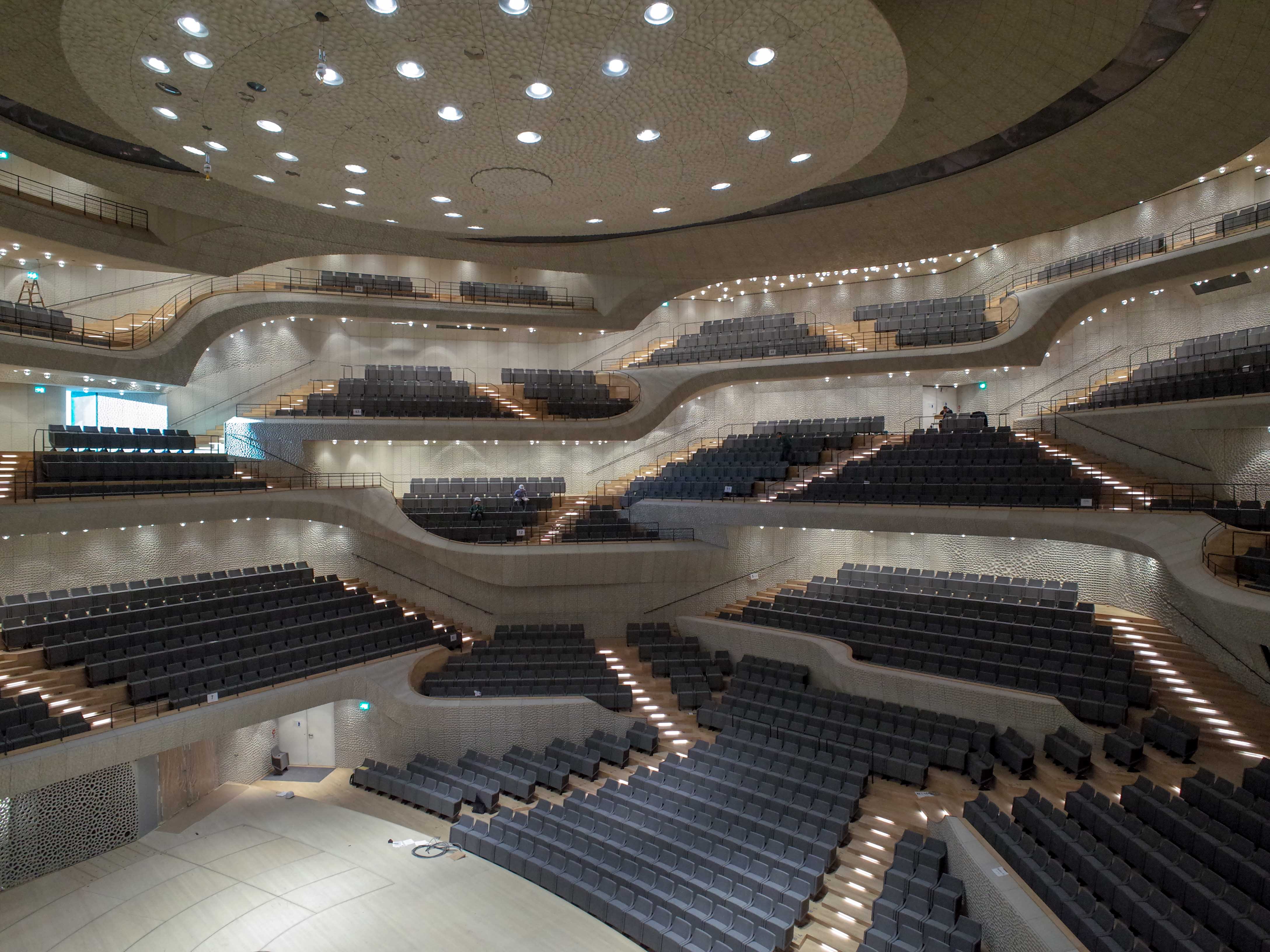 Elbphilharmonie Nagata Acoustics