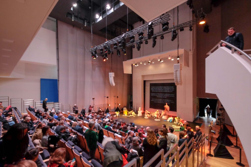 Fondation Louis Vuitton, Auditorium | Nagata Acoustics